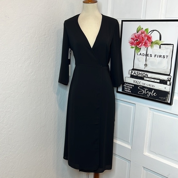 NWT Aritzia Babaton Theo Black Midi Wrap Dress Size XS - Picture 1 of 9